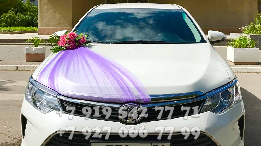 Сиреневые автомобили на свадьбу